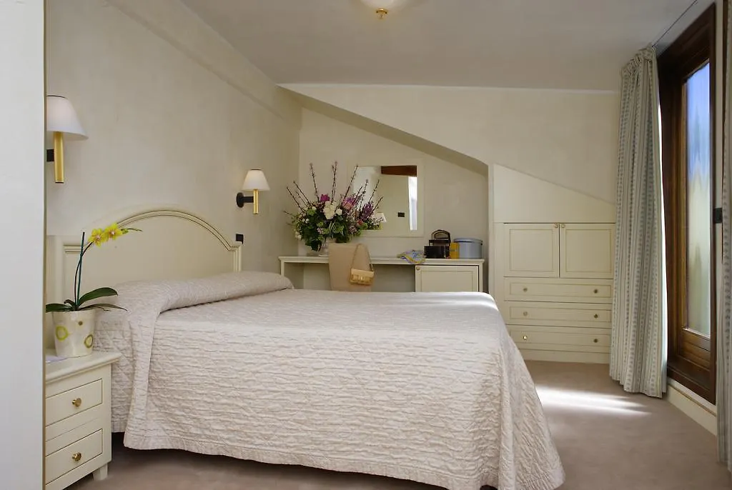Hotel Carlton Capri Venise