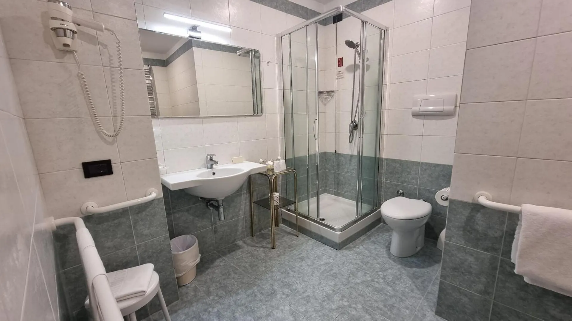 ***  Hotel Carlton Capri Venedig Italien