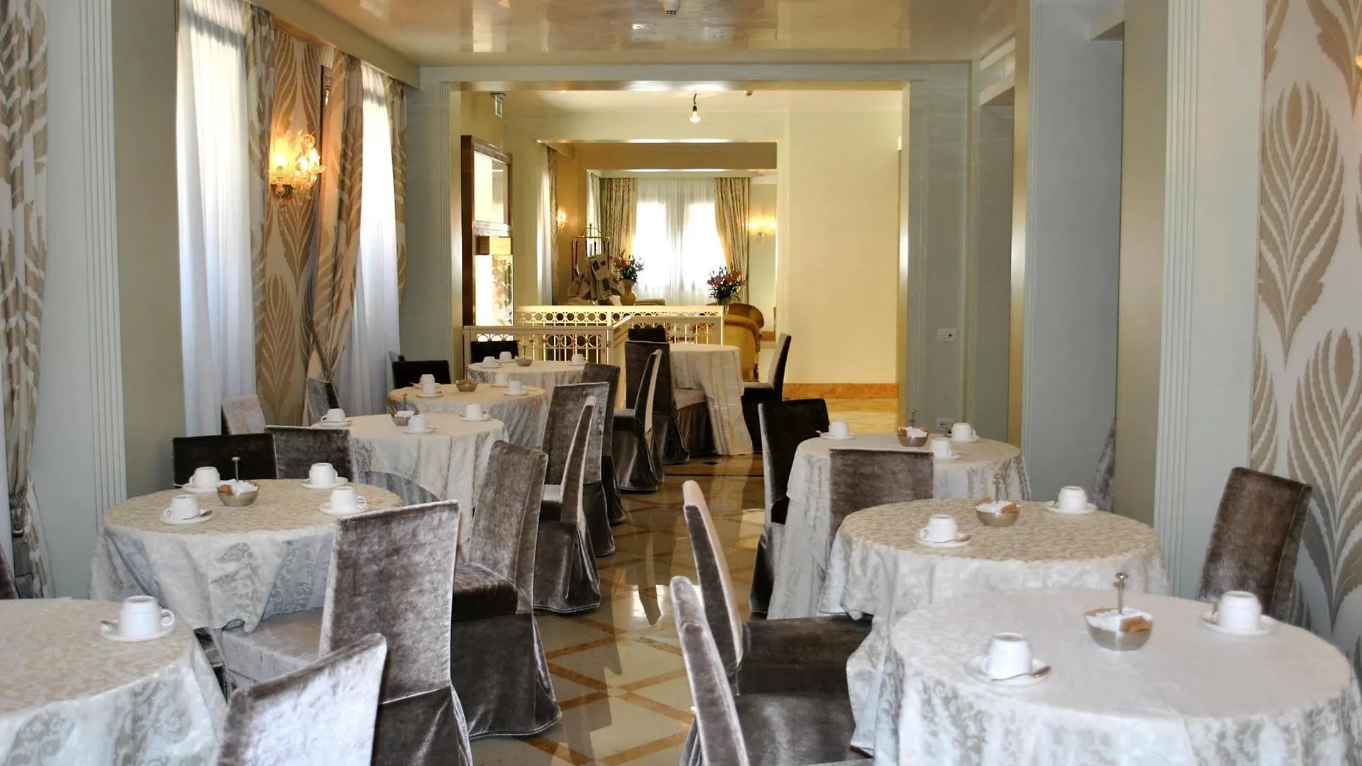 Hotel Carlton Capri Venise